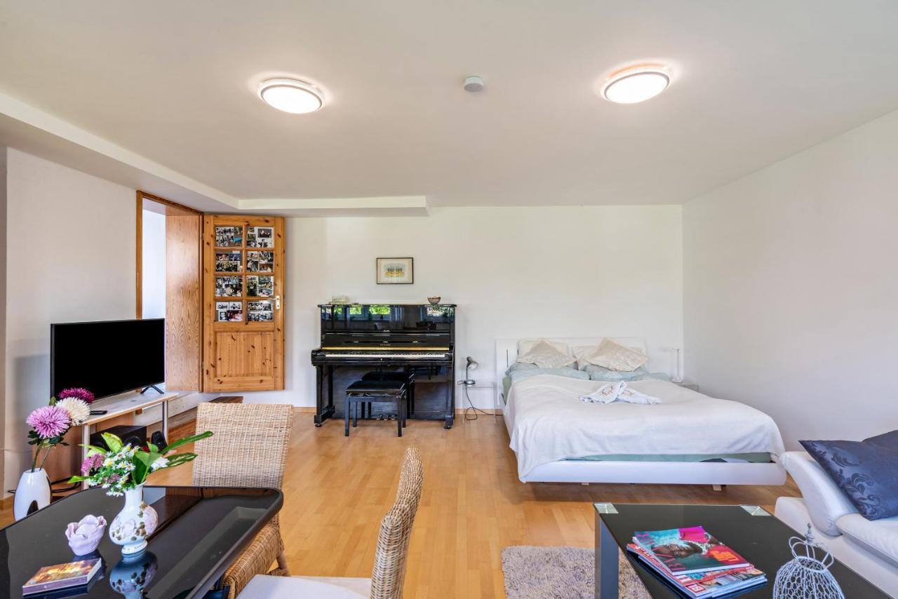 Apartment Piano